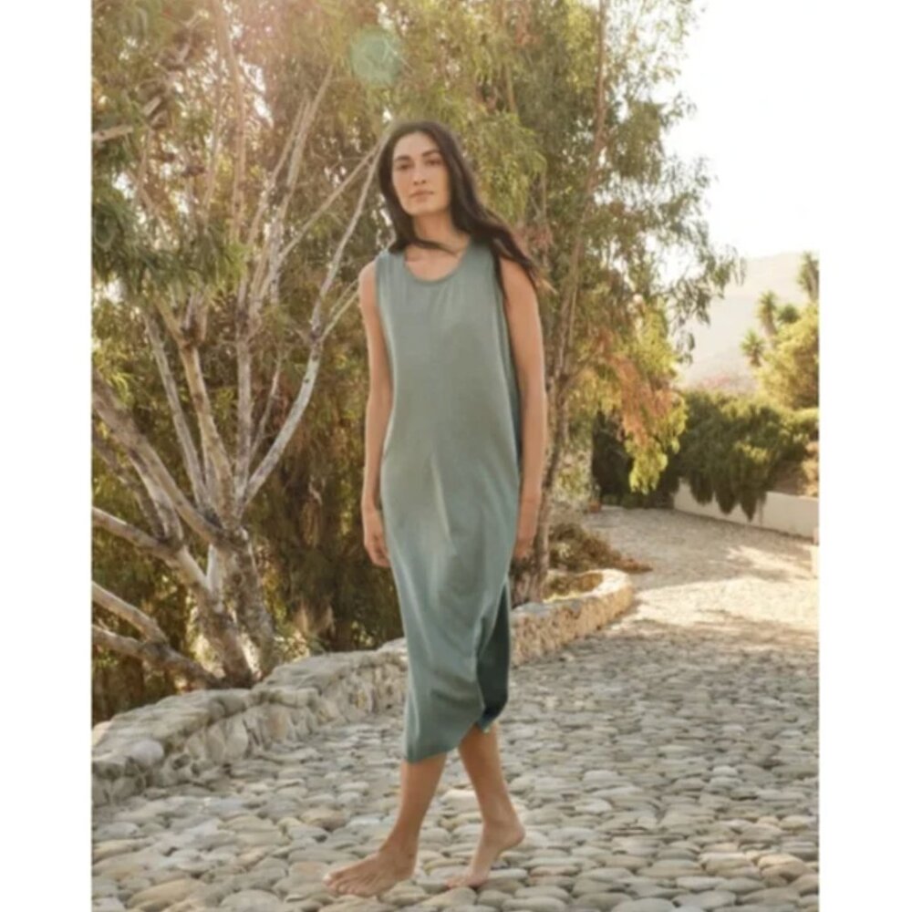 Frank & Eileen Easy Side Slit Midi Asymmetric Tank Dress Size: S Sage